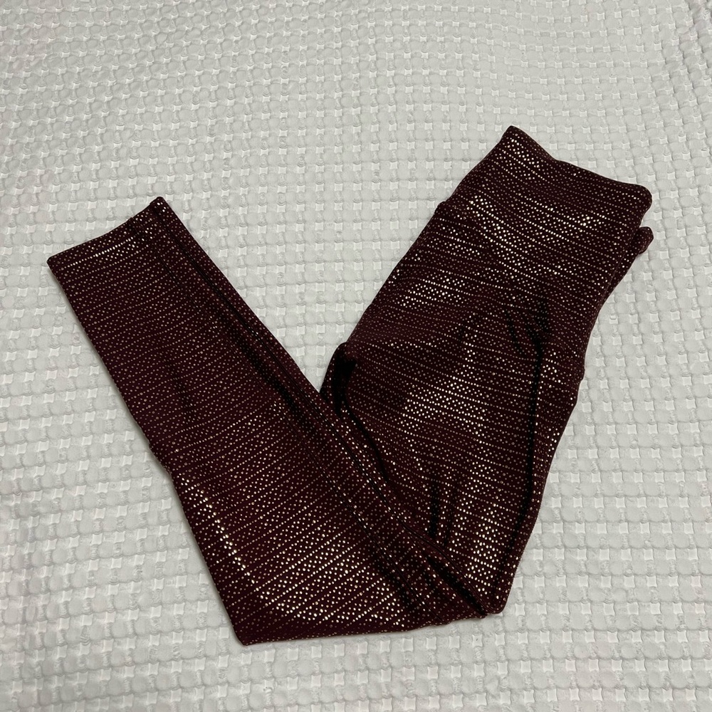 SPANX Booty Boost Active 7/8 Leggings in Metallic Mist Wine/Rose Gold - Picture 6 of 13